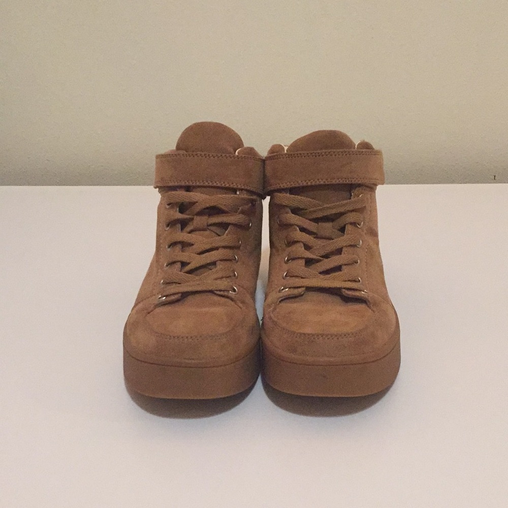 Divided Shoes